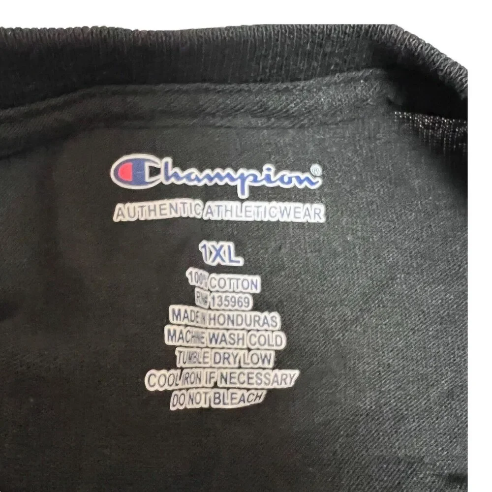 Champion T Shirt‎ Men’s 1XL Logo Authentic Script Streetwear Red White Tee - Picture 3 of 7